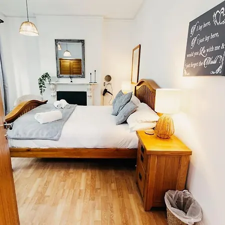 Friars Bush House Belfast - Stunning 4 Bedroom Detached House In Exclusive Queens Quarter Luxury Belfast City Centre Extérieur photo