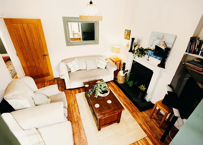 Friars Bush House Belfast - Stunning 4 Bedroom Detached House In Exclusive Queens Quarter Luxury Belfast City Centre