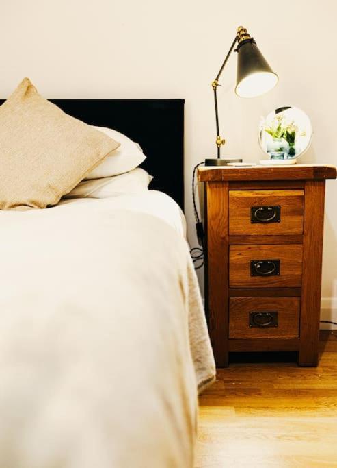 Friars Bush House - Stunning 4 Bedroom Detached House In Exclusive Queens Quarter Luxury Centre Casa vacanze *